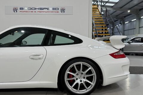 Porsche 911 GT3 39