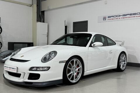 Porsche 911 GT3 1