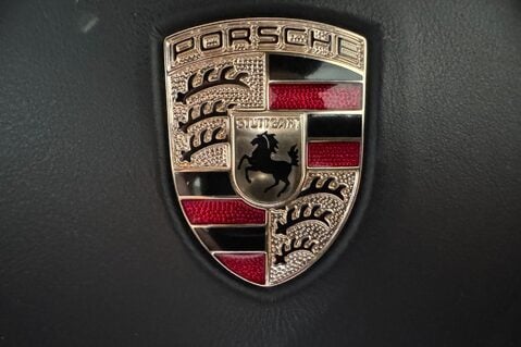 Porsche 911 GT3 33