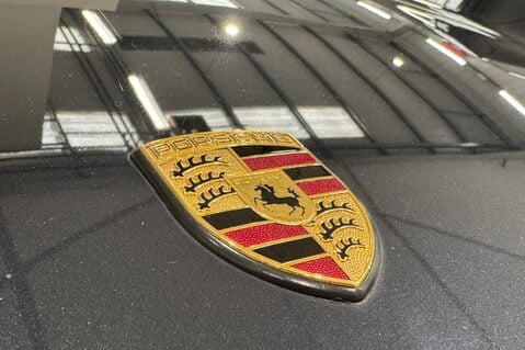 Porsche 911 CARRERA 2 TIPTRONIC S 31