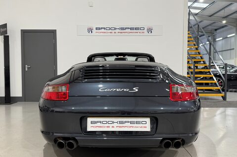 Porsche 911 CARRERA 2 TIPTRONIC S 8