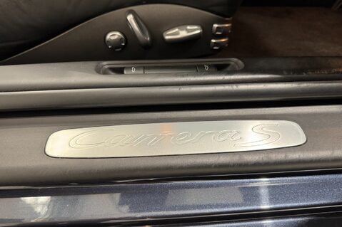 Porsche 911 CARRERA 2 TIPTRONIC S 23