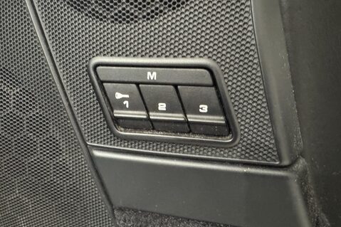 Porsche 911 CARRERA 2 TIPTRONIC S 22