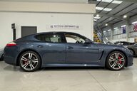 Porsche Panamera TURBO PDK 2