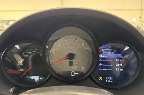 Porsche Cayman 24V S PDK 11