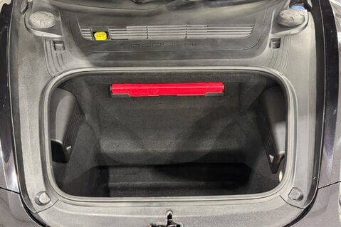 Porsche Cayman 24V S PDK 38