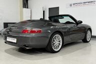 Porsche 911 Carrera 2 Cabriolet 7
