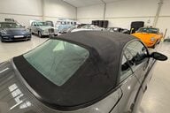 Porsche 911 Carrera 2 Cabriolet 26