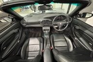 Porsche 911 Carrera 2 Cabriolet 21