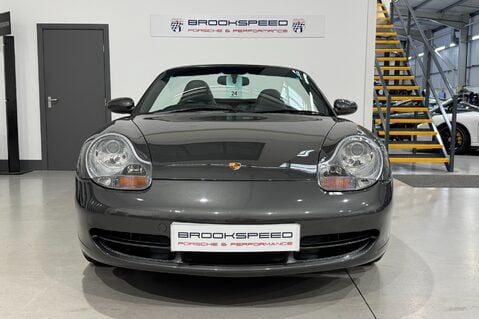 Porsche 911 Carrera 2 Cabriolet 4
