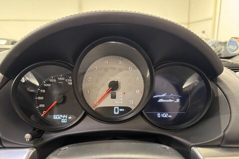 Porsche Boxster 24V S PDK 11