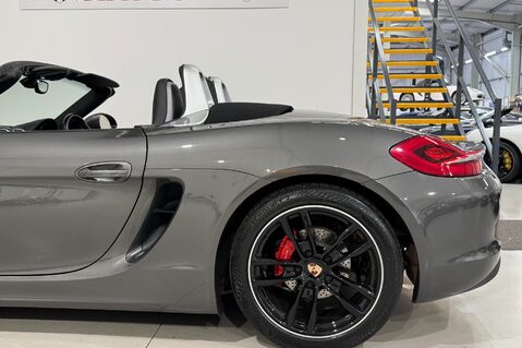 Porsche Boxster 24V S PDK 37