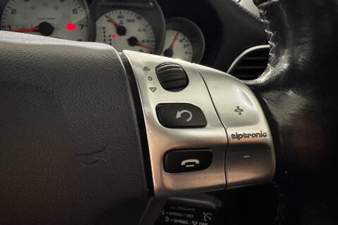 Porsche 911 CARRERA 2 S 24