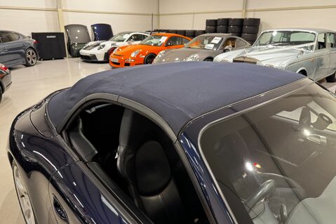 Porsche 911 CARRERA 2 S 34