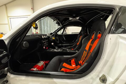 Ginetta G40 G40 CUP 18