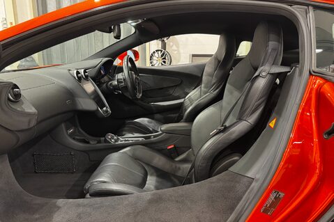 McLaren 570S V8 SSG 17
