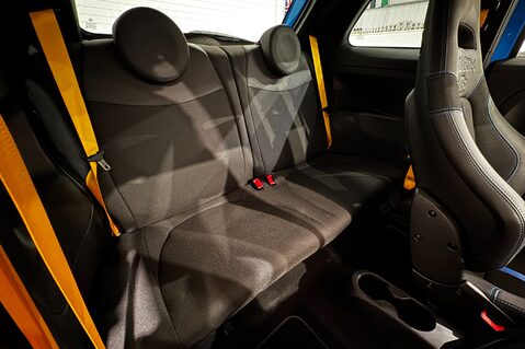 Abarth 500 695 TRIBUTO 131 RALLY 19