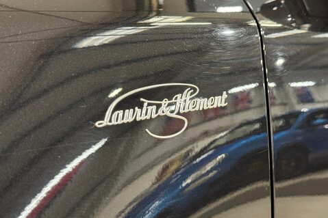 Skoda Superb LAURIN AND KLEMENT V6 DSG 41