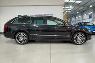 Skoda Superb LAURIN AND KLEMENT V6 DSG 2