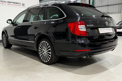 Skoda Superb LAURIN AND KLEMENT V6 DSG 3