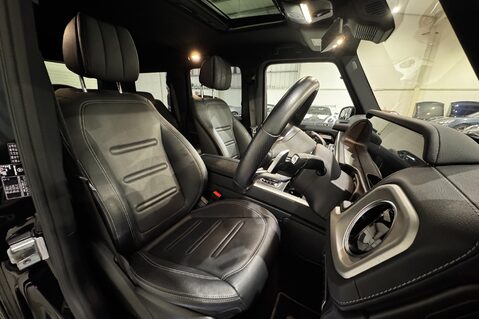 Mercedes-Benz G Series G 400 D 4MATIC AMG LINE PREMIUM 15