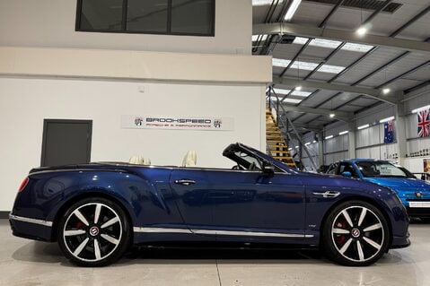 Bentley Continental 4.0 GTC 2