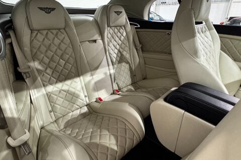 Bentley Continental 4.0 GTC 19