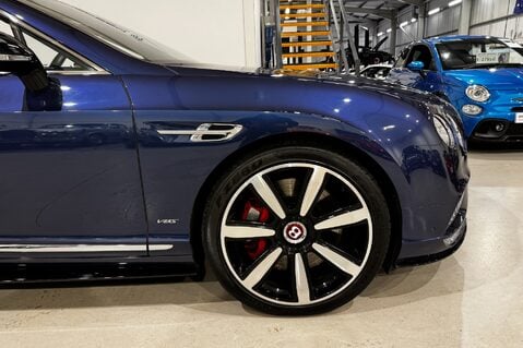 Bentley Continental 4.0 GTC 49