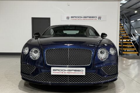 Bentley Continental 4.0 GTC 39