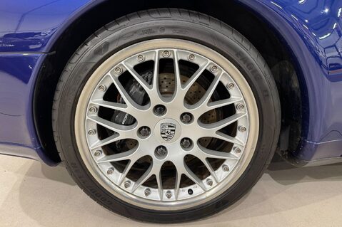 Porsche 911 Carrera 993 Carrera 30