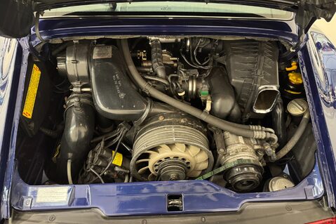 Porsche 911 Carrera 993 Carrera 27