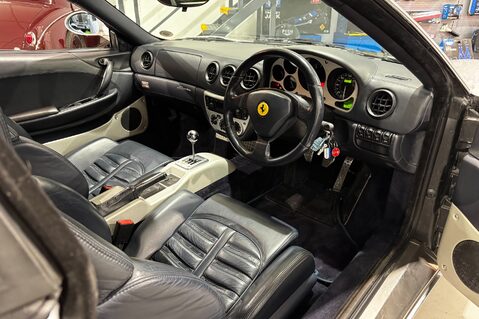 Ferrari 360 MODENA 11