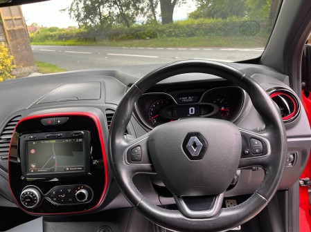 Renault Captur S EDITION TCE RED EDITION 29