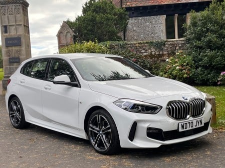 BMW 1 Series 118I M SPORT 4