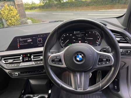 BMW 1 Series 118I M SPORT 32