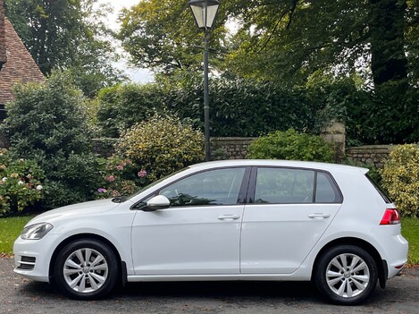 Volkswagen Golf SE TDI BLUEMOTION TECHNOLOGY 2