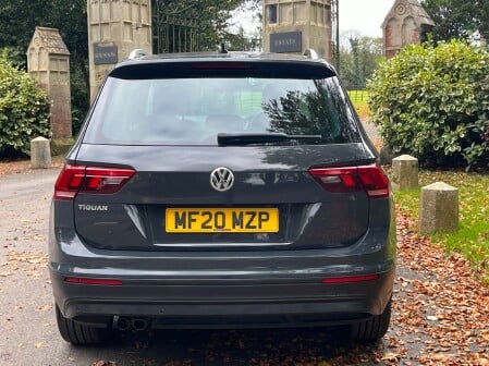 Volkswagen Tiguan MATCH TSI EVO 8