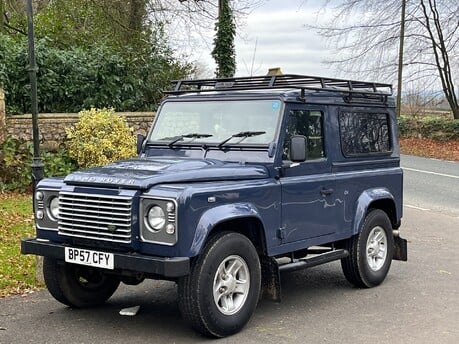 Land Rover Defender 90 XS STATION WAGON