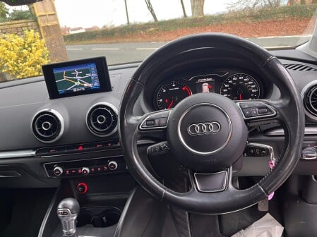 Audi A3 TDI SPORT 30