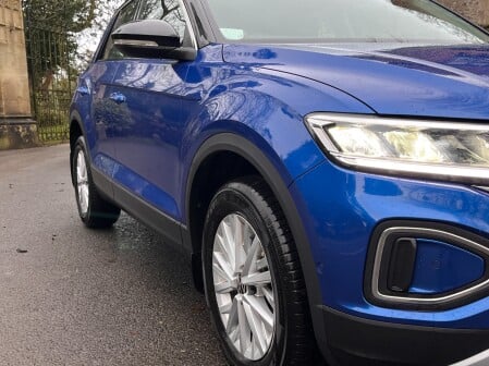 Volkswagen T-Roc LIFE TSI DSG 18