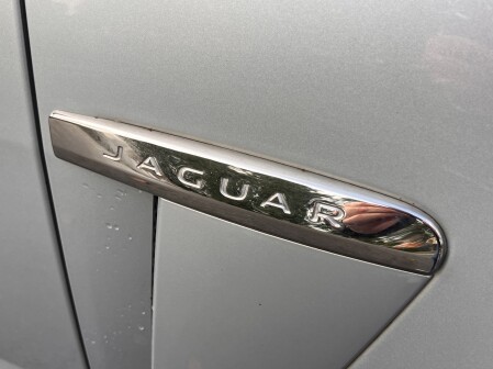 Jaguar XF D LUXURY SPORTBRAKE 22