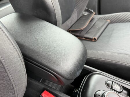 Mini Countryman COOPER D 42