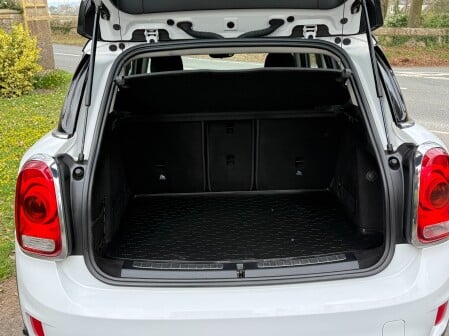 Mini Countryman COOPER D 43