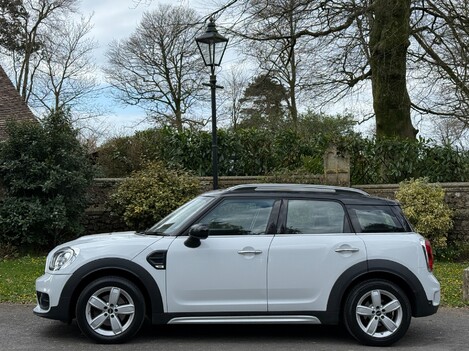Mini Countryman COOPER D 2