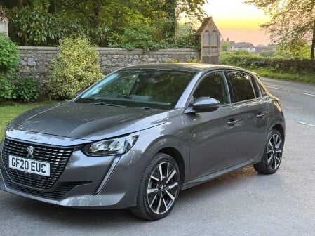 Peugeot 208 PURETECH ALLURE S/S 5