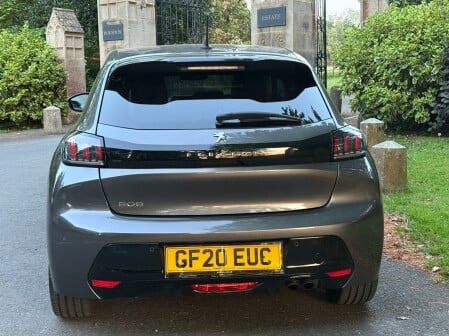 Peugeot 208 PURETECH ALLURE S/S 10