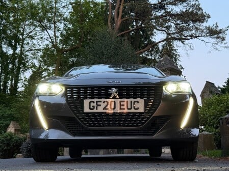 Peugeot 208 PURETECH ALLURE S/S 15