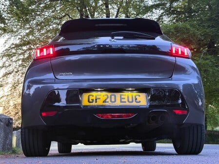 Peugeot 208 PURETECH ALLURE S/S 18