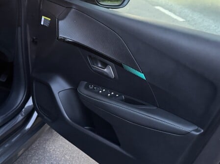 Peugeot 208 PURETECH ALLURE S/S 25