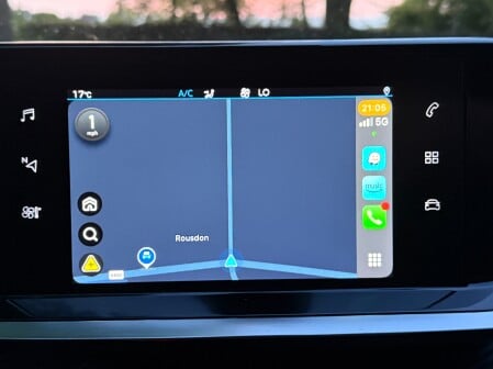 Peugeot 208 PURETECH ALLURE S/S 46